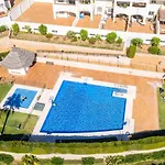Infinity Sky - Premium Apartment